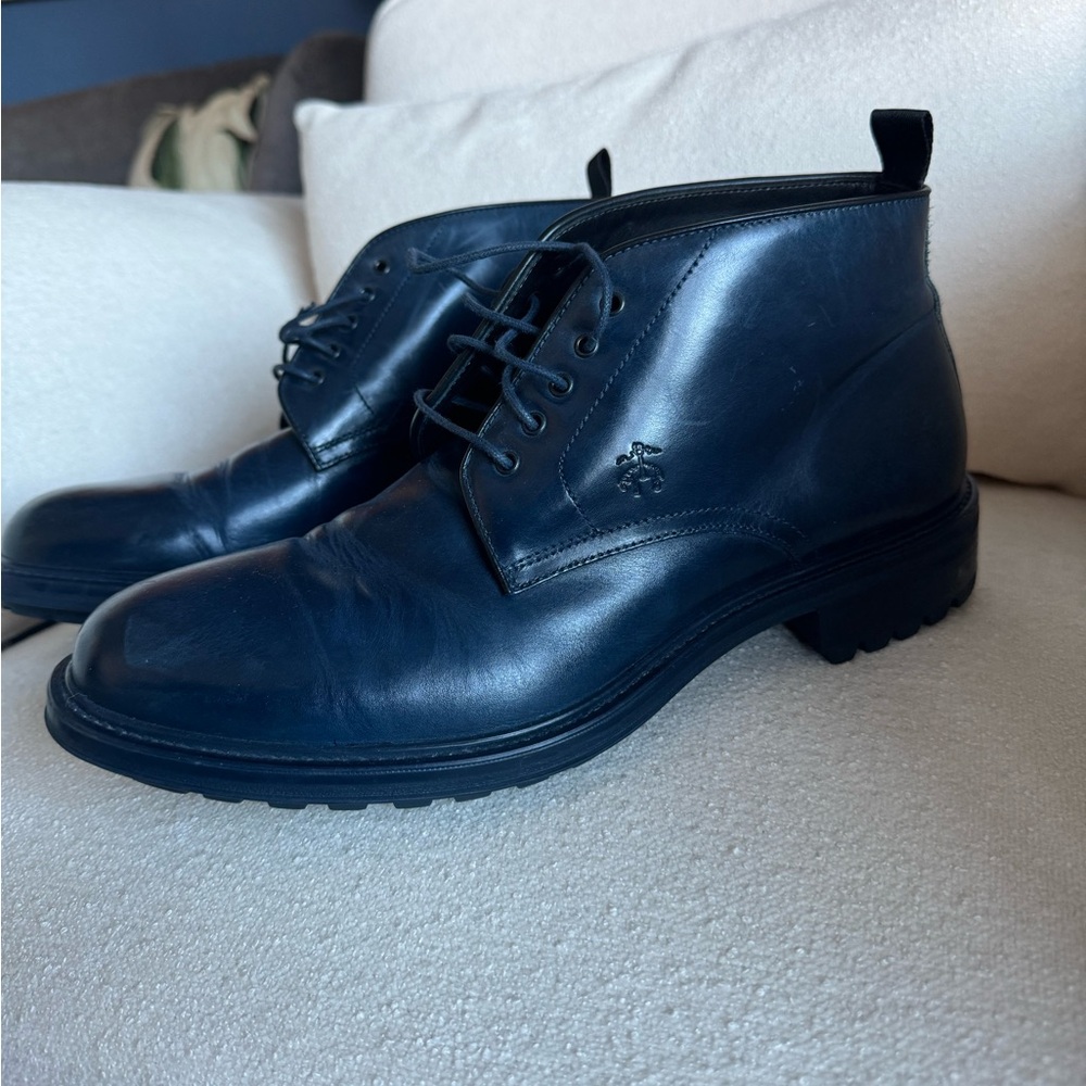Brooks Brothers Lug Soled Chukka Boot in blue leather